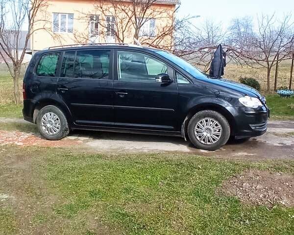 Фольксваген Туран, объемом двигателя 1.39 л и пробегом 176 тыс. км за 6500 $, фото 2 на Automoto.ua