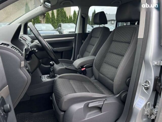 Фольксваген Туран, объемом двигателя 1.6 л и пробегом 271 тыс. км за 7490 $, фото 12 на Automoto.ua