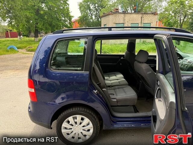 Фольксваген Туран, объемом двигателя 1.9 л и пробегом 200 тыс. км за 2950 $, фото 4 на Automoto.ua