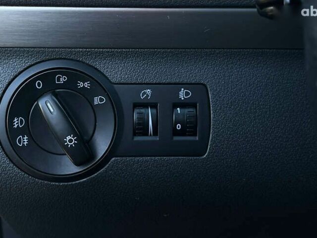 Фольксваген Туран, об'ємом двигуна 1.4 л та пробігом 242 тис. км за 6900 $, фото 12 на Automoto.ua