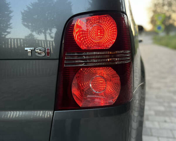 Фольксваген Туран, объемом двигателя 1.4 л и пробегом 140 тыс. км за 7600 $, фото 8 на Automoto.ua