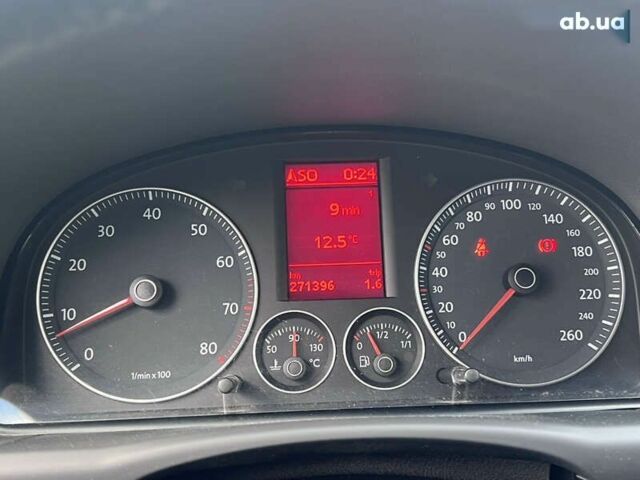 Фольксваген Туран, объемом двигателя 1.6 л и пробегом 271 тыс. км за 7490 $, фото 17 на Automoto.ua