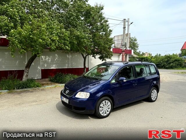 Фольксваген Туран, объемом двигателя 1.9 л и пробегом 200 тыс. км за 2950 $, фото 1 на Automoto.ua