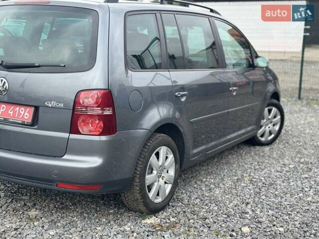 Фольксваген Туран, объемом двигателя 1.6 л и пробегом 211 тыс. км за 8200 $, фото 9 на Automoto.ua