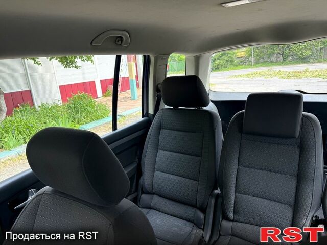 Фольксваген Туран, объемом двигателя 1.9 л и пробегом 200 тыс. км за 2950 $, фото 7 на Automoto.ua