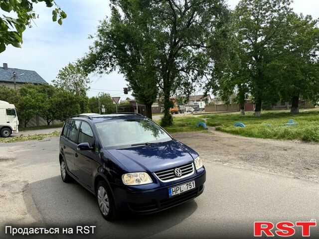 Фольксваген Туран, объемом двигателя 1.9 л и пробегом 200 тыс. км за 2950 $, фото 2 на Automoto.ua