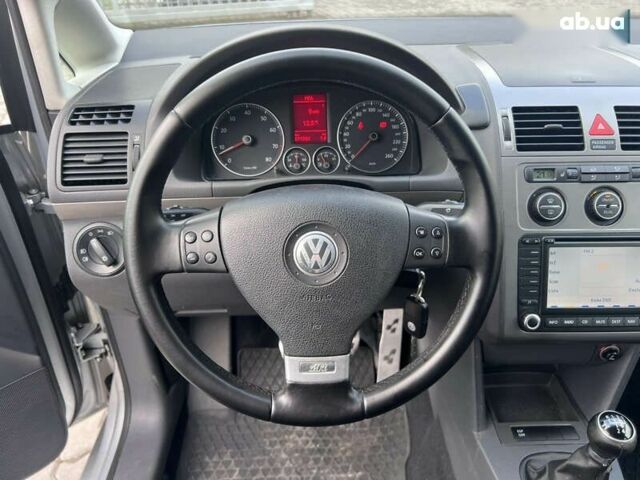 Фольксваген Туран, объемом двигателя 1.6 л и пробегом 271 тыс. км за 7490 $, фото 14 на Automoto.ua