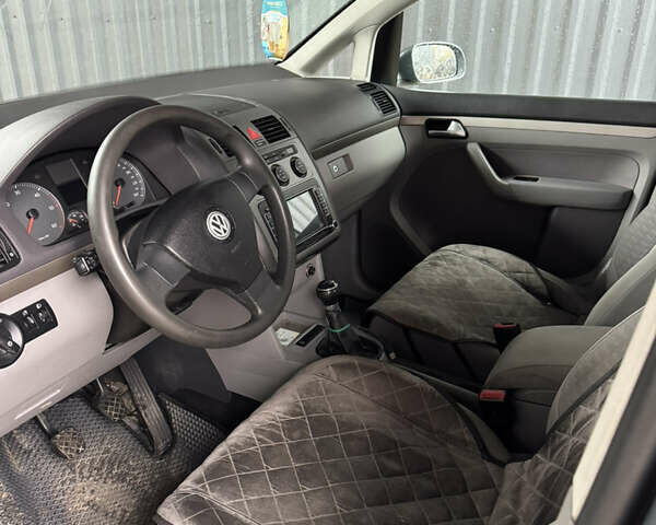 Фольксваген Туран, об'ємом двигуна 1.9 л та пробігом 350 тис. км за 6250 $, фото 7 на Automoto.ua