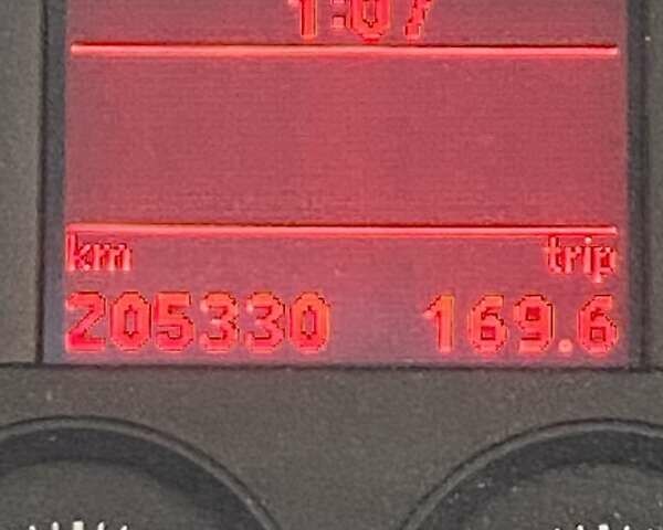 Фольксваген Туран, об'ємом двигуна 1.6 л та пробігом 205 тис. км за 8500 $, фото 29 на Automoto.ua