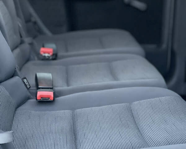 Фольксваген Туран, объемом двигателя 0 л и пробегом 247 тыс. км за 7750 $, фото 12 на Automoto.ua