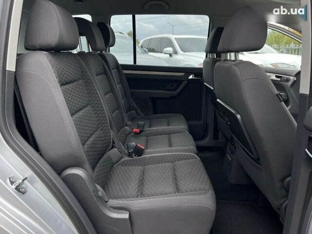 Фольксваген Туран, объемом двигателя 1.6 л и пробегом 271 тыс. км за 7490 $, фото 28 на Automoto.ua