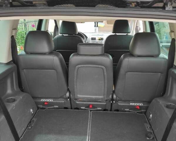 Фольксваген Туран, об'ємом двигуна 1.4 л та пробігом 200 тис. км за 5600 $, фото 12 на Automoto.ua