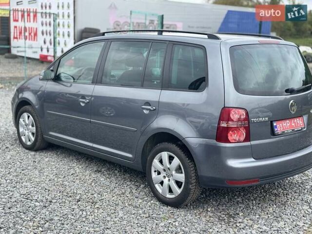 Фольксваген Туран, объемом двигателя 1.6 л и пробегом 211 тыс. км за 8200 $, фото 16 на Automoto.ua