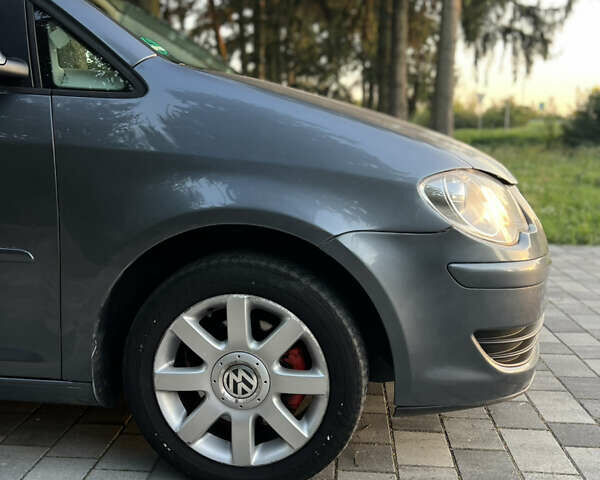 Фольксваген Туран, объемом двигателя 1.4 л и пробегом 140 тыс. км за 7600 $, фото 4 на Automoto.ua