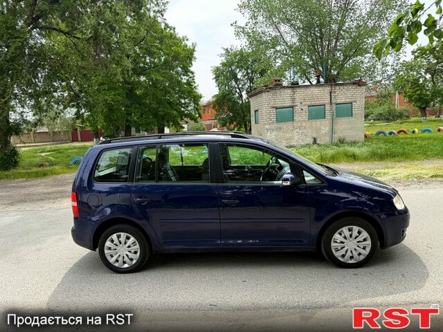 Фольксваген Туран, объемом двигателя 1.9 л и пробегом 200 тыс. км за 2950 $, фото 6 на Automoto.ua