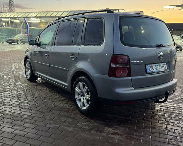 Фольксваген Туран, об'ємом двигуна 1.9 л та пробігом 350 тис. км за 6250 $, фото 3 на Automoto.ua