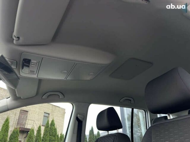 Фольксваген Туран, объемом двигателя 1.6 л и пробегом 271 тыс. км за 7490 $, фото 22 на Automoto.ua