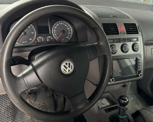 Фольксваген Туран, об'ємом двигуна 1.9 л та пробігом 350 тис. км за 6250 $, фото 8 на Automoto.ua