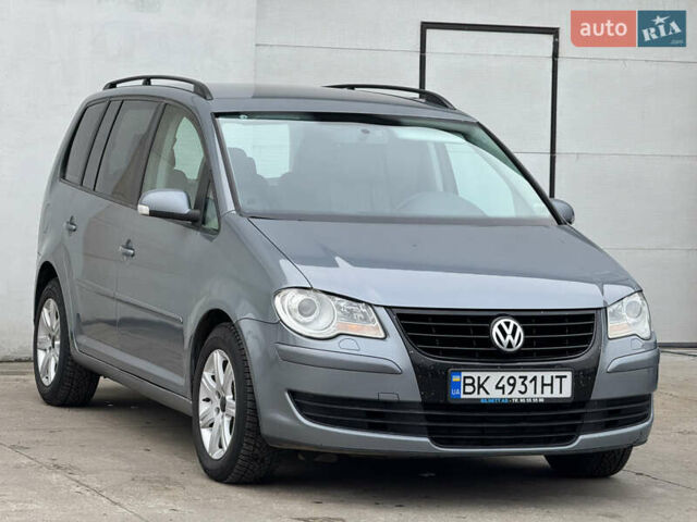 Фольксваген Туран, об'ємом двигуна 1.9 л та пробігом 358 тис. км за 5999 $, фото 6 на Automoto.ua