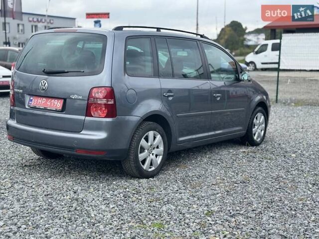 Фольксваген Туран, объемом двигателя 1.6 л и пробегом 211 тыс. км за 8200 $, фото 14 на Automoto.ua