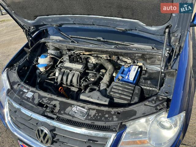 Фольксваген Туран, об'ємом двигуна 1.6 л та пробігом 236 тис. км за 6850 $, фото 33 на Automoto.ua