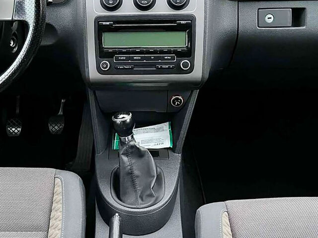 Фольксваген Туран, объемом двигателя 1.4 л и пробегом 197 тыс. км за 7799 $, фото 11 на Automoto.ua