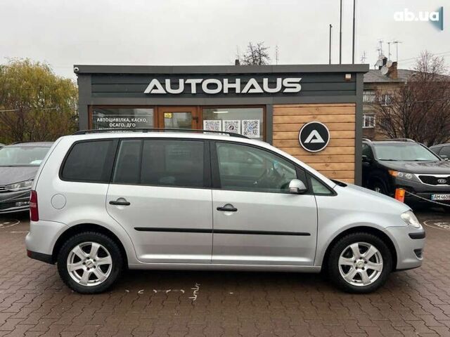 Фольксваген Туран, объемом двигателя 1.9 л и пробегом 235 тыс. км за 7999 $, фото 3 на Automoto.ua