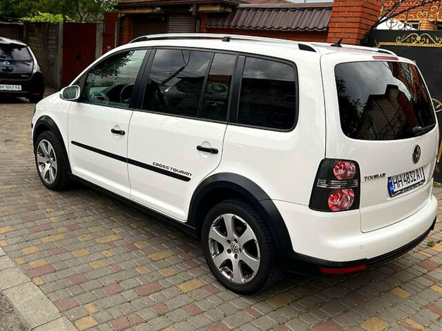 Фольксваген Туран, объемом двигателя 1.4 л и пробегом 197 тыс. км за 7799 $, фото 3 на Automoto.ua