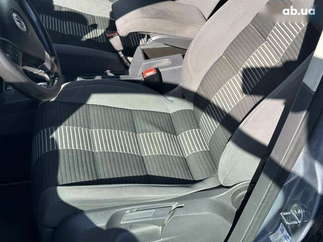 Фольксваген Туран, объемом двигателя 0 л и пробегом 263 тыс. км за 6490 $, фото 12 на Automoto.ua