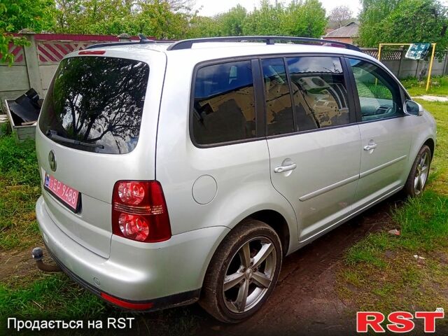 Фольксваген Туран, объемом двигателя 2 л и пробегом 230 тыс. км за 6500 $, фото 10 на Automoto.ua