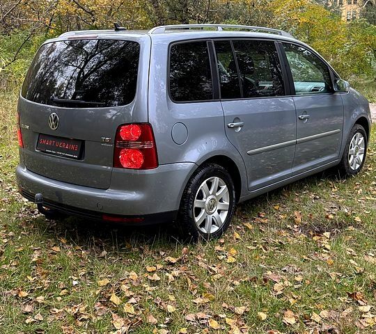 Фольксваген Туран, объемом двигателя 1.4 л и пробегом 187 тыс. км за 8250 $, фото 2 на Automoto.ua