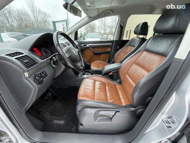 Фольксваген Туран, об'ємом двигуна 1.4 л та пробігом 207 тис. км за 8299 $, фото 26 на Automoto.ua