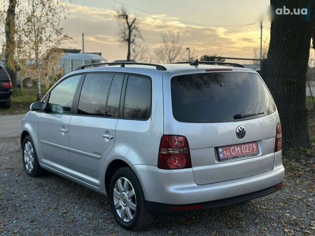 Фольксваген Туран, объемом двигателя 1.6 л и пробегом 236 тыс. км за 8200 $, фото 15 на Automoto.ua