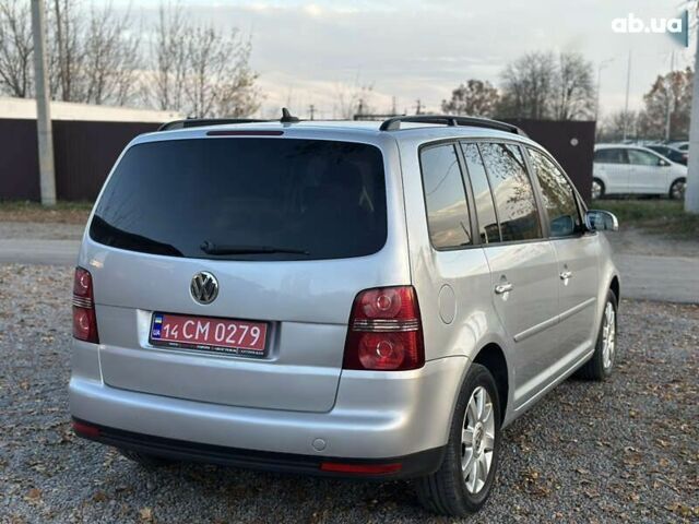 Фольксваген Туран, объемом двигателя 1.6 л и пробегом 236 тыс. км за 8200 $, фото 18 на Automoto.ua