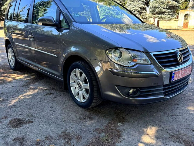 Фольксваген Туран, объемом двигателя 1.4 л и пробегом 206 тыс. км за 7300 $, фото 1 на Automoto.ua