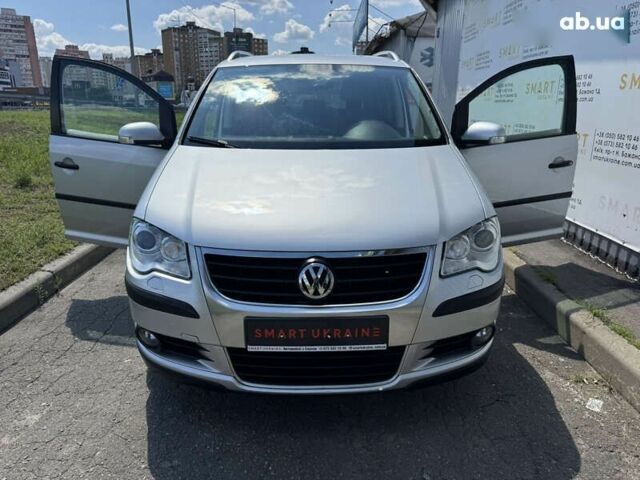 Фольксваген Туран, об'ємом двигуна 1.4 л та пробігом 209 тис. км за 8450 $, фото 4 на Automoto.ua