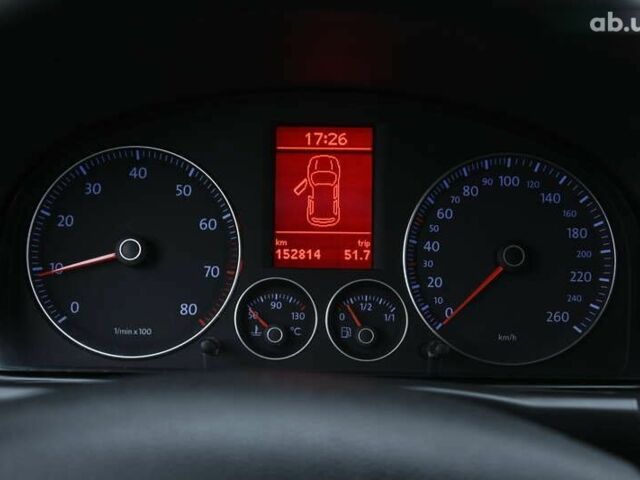 Фольксваген Туран, объемом двигателя 1.6 л и пробегом 152 тыс. км за 7600 $, фото 17 на Automoto.ua