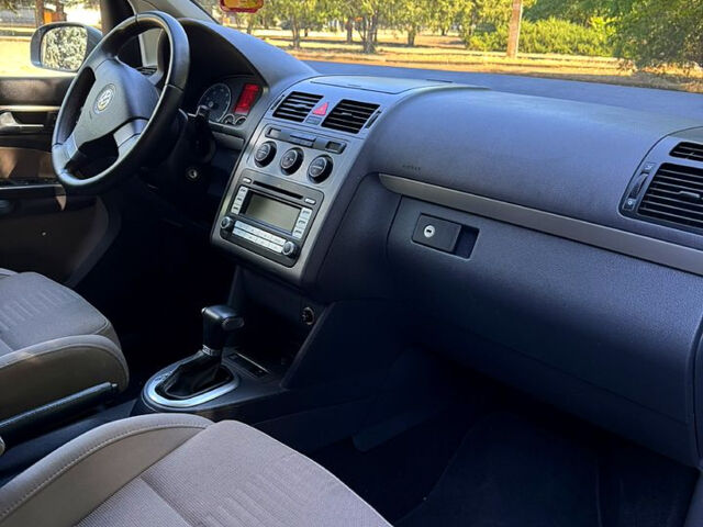 Фольксваген Туран, объемом двигателя 1.4 л и пробегом 206 тыс. км за 7300 $, фото 8 на Automoto.ua