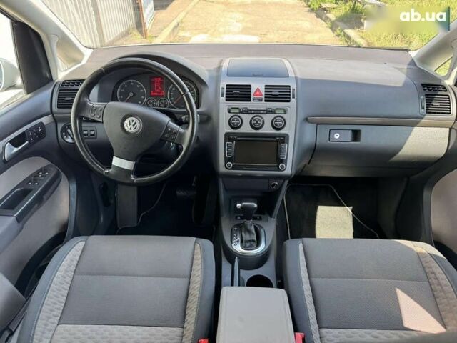 Фольксваген Туран, об'ємом двигуна 1.4 л та пробігом 209 тис. км за 8450 $, фото 20 на Automoto.ua