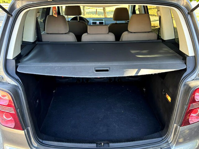 Фольксваген Туран, объемом двигателя 1.4 л и пробегом 206 тыс. км за 7300 $, фото 12 на Automoto.ua