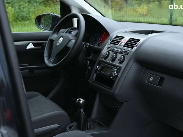 Фольксваген Туран, объемом двигателя 1.6 л и пробегом 152 тыс. км за 7750 $, фото 26 на Automoto.ua