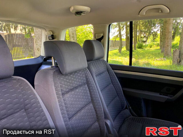 Фольксваген Туран, объемом двигателя 1.4 л и пробегом 184 тыс. км за 7200 $, фото 11 на Automoto.ua