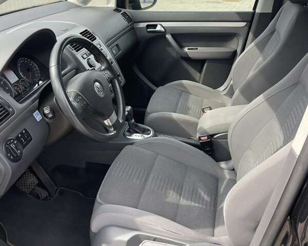 Фольксваген Туран, об'ємом двигуна 0 л та пробігом 185 тис. км за 7500 $, фото 9 на Automoto.ua