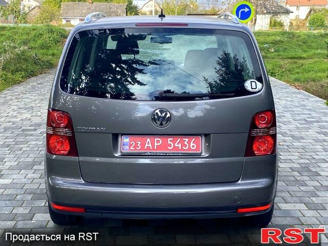 Фольксваген Туран, об'ємом двигуна 1.6 л та пробігом 191 тис. км за 7500 $, фото 4 на Automoto.ua