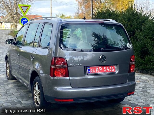 Фольксваген Туран, об'ємом двигуна 1.6 л та пробігом 191 тис. км за 7500 $, фото 3 на Automoto.ua