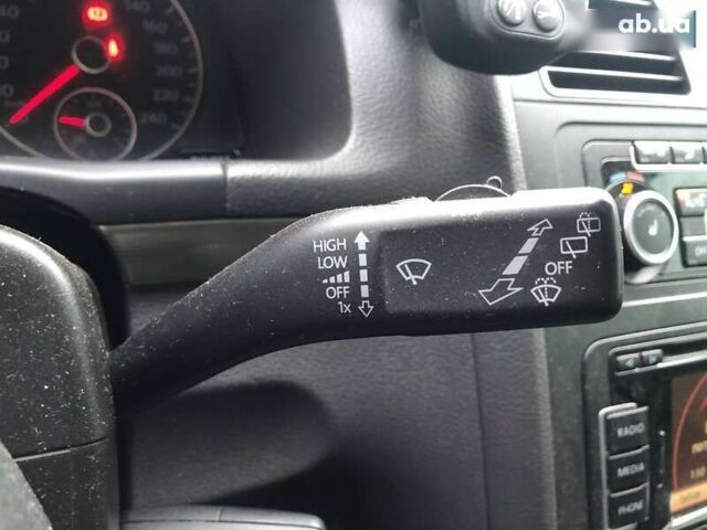 Фольксваген Туран, объемом двигателя 1.6 л и пробегом 265 тыс. км за 9290 $, фото 22 на Automoto.ua