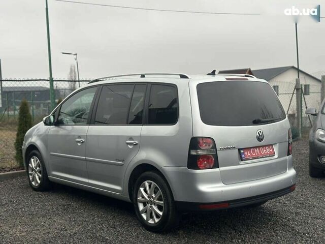 Фольксваген Туран, об'ємом двигуна 1.6 л та пробігом 266 тис. км за 8700 $, фото 12 на Automoto.ua
