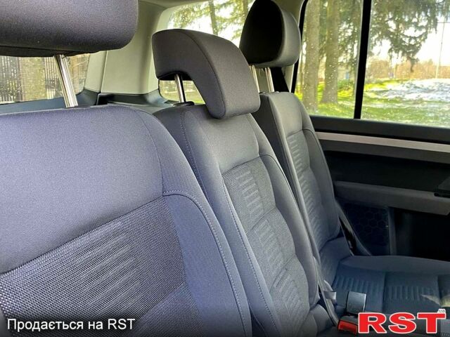 Фольксваген Туран, объемом двигателя 1.6 л и пробегом 189 тыс. км за 7600 $, фото 7 на Automoto.ua