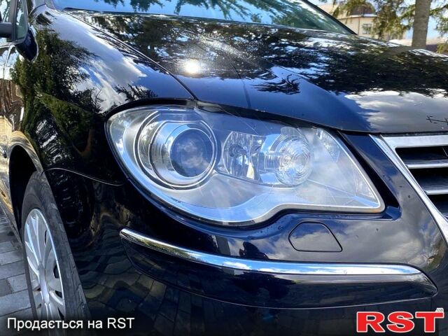 Фольксваген Туран, объемом двигателя 1.6 л и пробегом 189 тыс. км за 7600 $, фото 3 на Automoto.ua