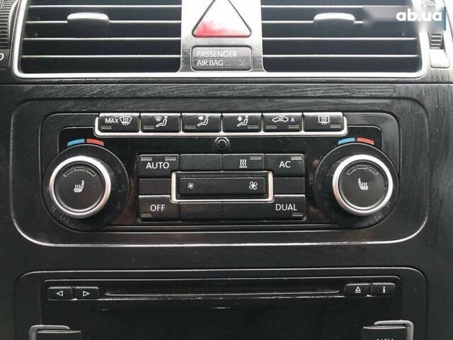 Фольксваген Туран, объемом двигателя 1.6 л и пробегом 265 тыс. км за 9290 $, фото 23 на Automoto.ua